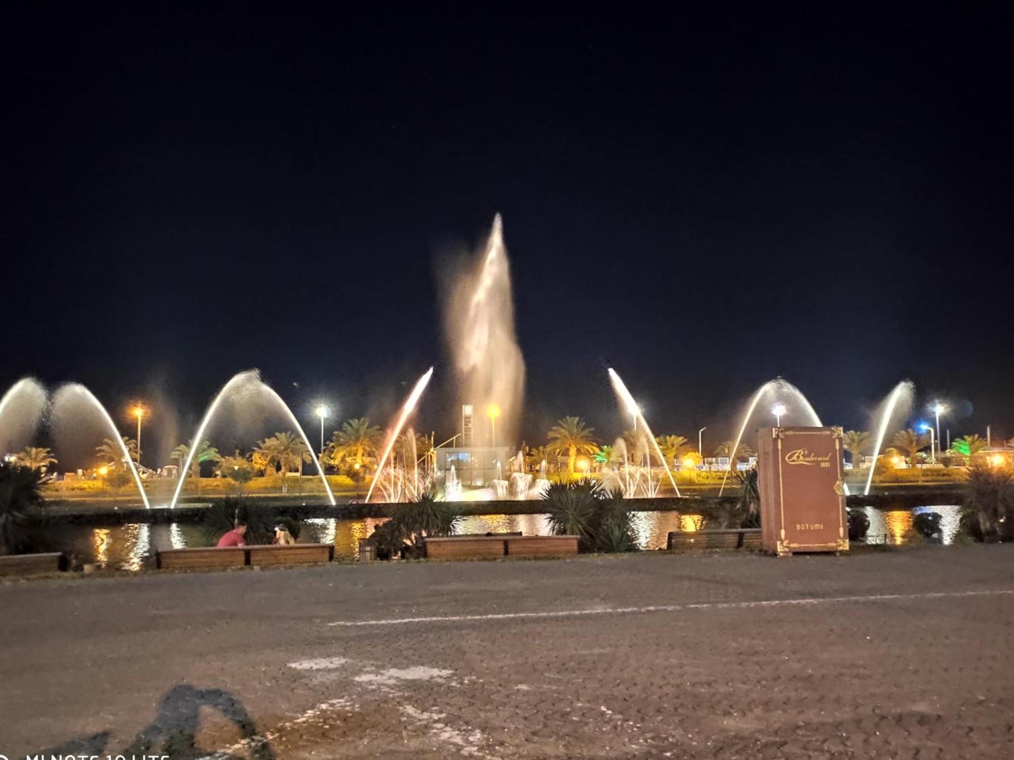 Апартамент С Видом На Море Batumi Cameră foto